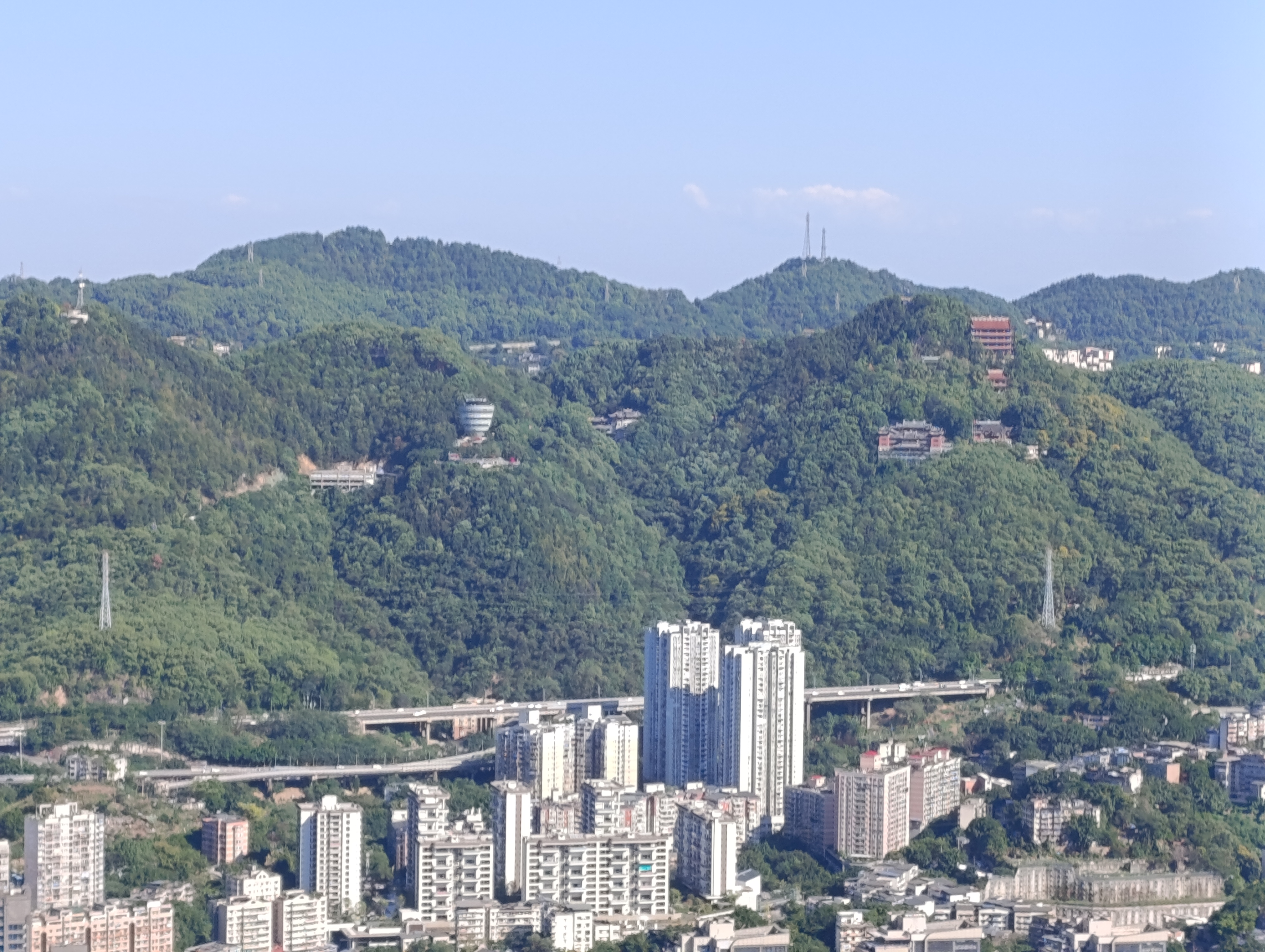 Hills and homes on the eastern bank